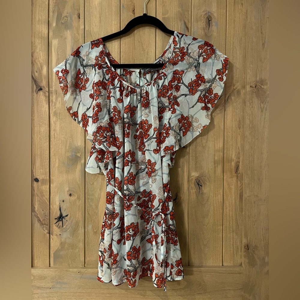 A Pea in the Pod maternity shirt in size small